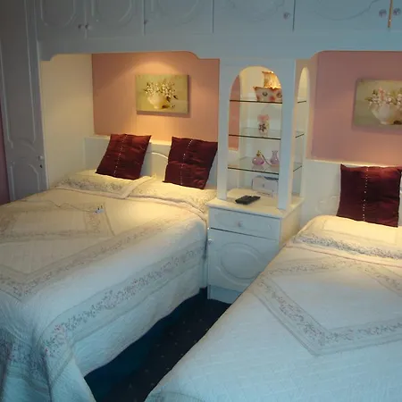 Meadow View 4* نافان