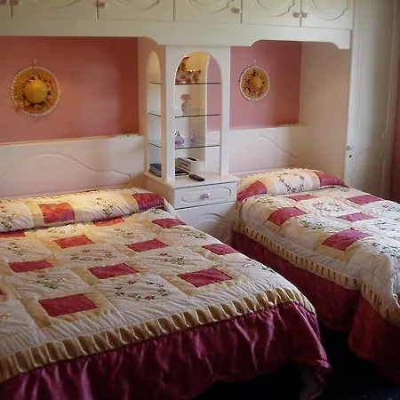 فندق مبيت وإفطار Meadow View نافان